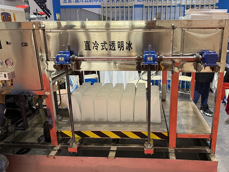 Máquina de hielo en bloques